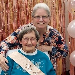 Meet your Posher, Nancy